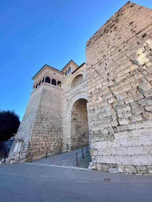 Perugia Home Apartment La Finestra Di Fronte 외부 사진